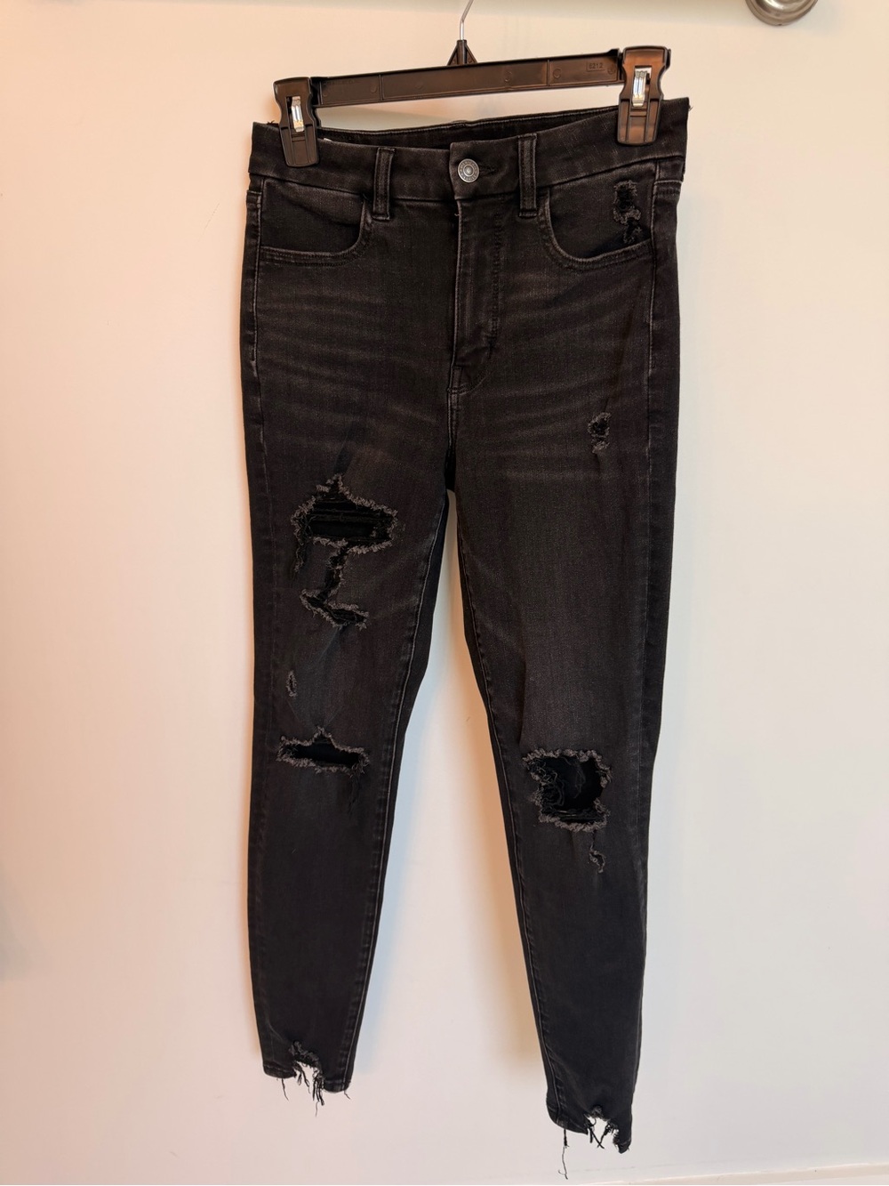 American Eagle Outfitters Black Distressed Skinny Jeans